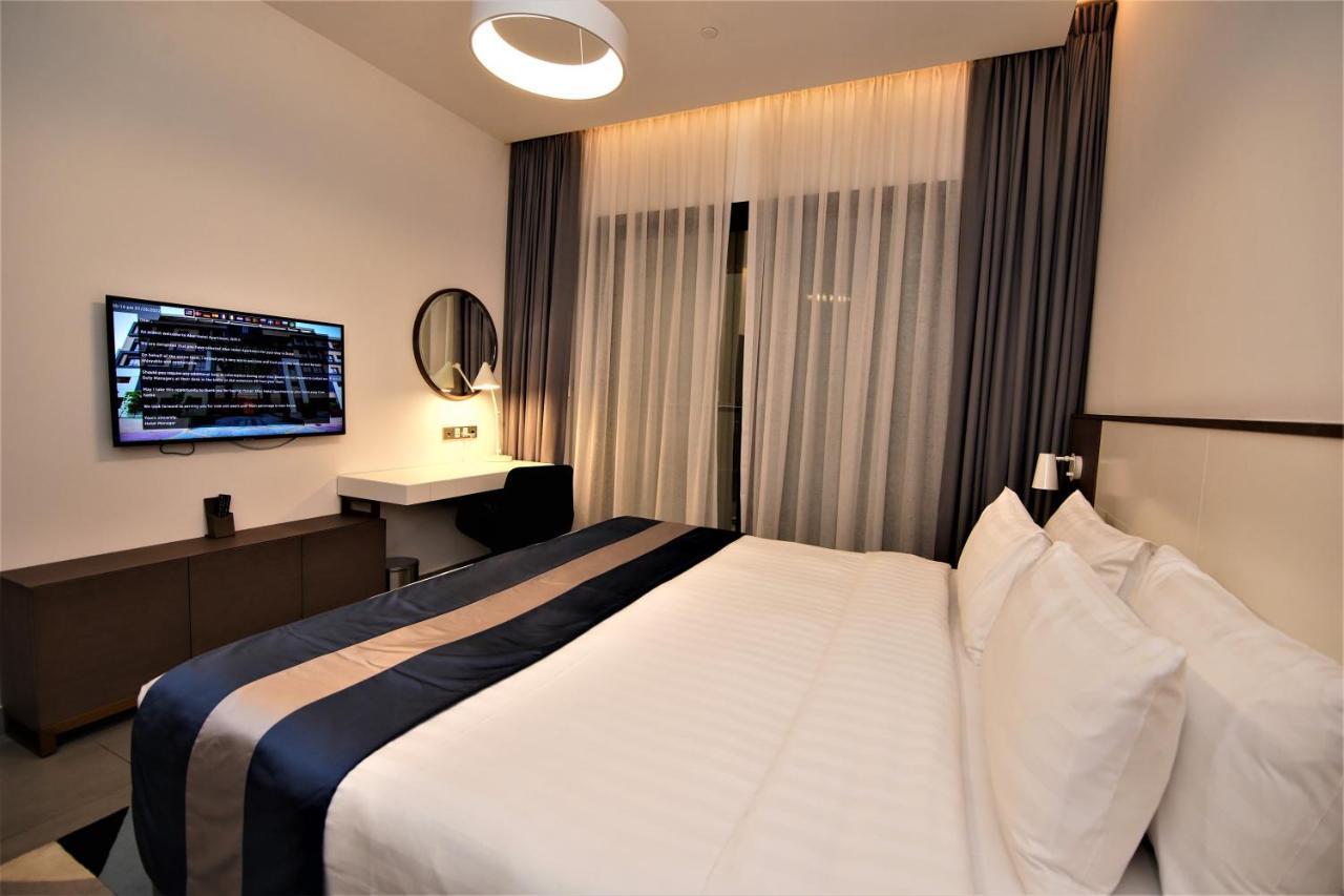 Abar Hotel Apartments Dip-1 Dubai Exteriör bild