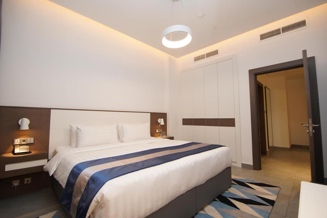 Abar Hotel Apartments Dip-1 Dubai Exteriör bild