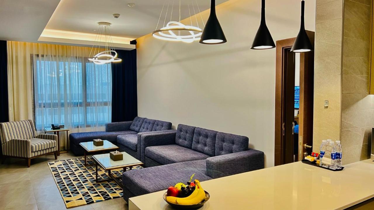 Abar Hotel Apartments Dip-1 Dubai Exteriör bild